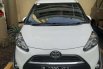 Jawa Barat, jual mobil Toyota Sienta V 2017 dengan harga terjangkau 5