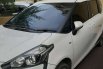 Jawa Barat, jual mobil Toyota Sienta V 2017 dengan harga terjangkau 2