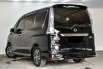 Jual Mobil Bekas Nissan Serena Highway Star 2015 di Depok 4