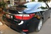 Jual Mobil Lexus ES 300h 2014 di Bekasi 4