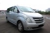 Jual mobil Hyundai H-1 XG Bensin 2010 bekas, DKI Jakarta 9