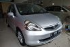 Jual mobil Honda Jazz i-DSI AT 2004 harga murah di Bekasi 4