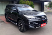 Dijual mobil Toyota Fortuner 2.4 VRZ TRD Diesel AT 2019, DKI Jakarta 3