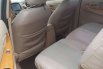 Mobil Toyota Kijang Innova 2004 2.0 G dijual, Riau 3