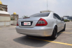 Dijual Cepat Mercedes-Benz E-Class 260 2005 di DKI Jakarta 2