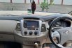Jual Toyota Kijang Innova 2.0 G 2013 harga murah di DKI Jakarta 4