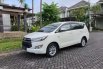 Mobil Toyota Kijang Innova 2017 2.0 G terbaik di Jawa Timur 4