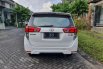 Mobil Toyota Kijang Innova 2017 2.0 G terbaik di Jawa Timur 3