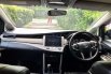 Dijual mobil bekas Toyota Kijang Innova V, Bali  5