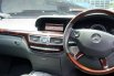 Dijual mobil Mercedes-Benz S-Class S300 AT 2008 Terawat, DKI Jakarta 4