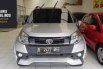 Dijual cepat Toyota Rush TRD Sportivo AT 2015, Bekasi  5