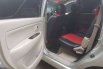 Dijual mobil bekas Daihatsu Xenia Xi, DKI Jakarta  6