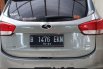 Mobil Kia Carens 2013 LX terbaik di Jawa Timur 4