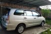 Nusa Tenggara Barat, Toyota Kijang Innova 2.0 G 2010 kondisi terawat 1