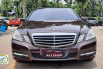 Dijual Mobil Mercedes-Benz E-Class E 300 2012 di Tangerang Selatan 5