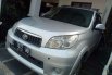 Jawa Timur, jual mobil Toyota Rush G 2011 dengan harga terjangkau 6