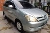 Dijual Mobil Toyota Kijang Innova 2.0 G MT 2008 di Bekasi 5