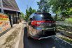 Mobil Honda BR-V 2017 E terbaik di Jawa Tengah 2