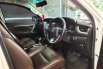 Dijual Cepat Toyota Fortuner VRZ 2.4 AT 2017 Putih, DKI Jakarta 4