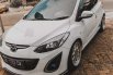 Mobil Mazda 2 2011 R dijual, Lampung 5