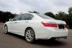 Dijual cepat Honda Accord 2.4 VTi-L 2015 terbaik, DKI Jakarta 6