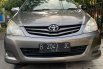Jual mobil Toyota Kijang Innova E 2010 bekas, Jawa Tengah 7