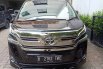 Jual Toyota Vellfire G 2017 harga murah di Jawa Timur 5