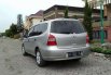 Sumatra Utara, jual mobil Nissan Grand Livina 2012 dengan harga terjangkau 3