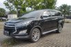 Jual mobil Toyota Kijang Innova 2.4 Diesel G AT Upgrade Venturer 2019 di Bekasi 4