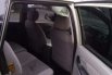 Jual mobil Toyota Kijang Innova E 2.0 2006 bekas, Jawa Timur 6