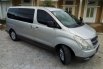 Mobil Hyundai H-1 2009 XG terbaik di Sulawesi Selatan 4