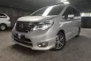 Jual Cepat Mobil Nissan Serena Highway Star 2015 di Depok 3