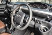 Dijual cepat mobil Toyota Sienta V 2017 di Depok 5