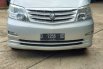 Dijual mobil Toyota Alphard 2.4 AT 2006 Murah, Jawa Barat 5