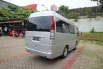 Dijual Mobil Bekas Isuzu Elf 2.8 Minibus Diesel 2014 di Bogor 4