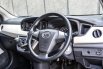 Dijual cepat mobil Daihatsu Sigra R 2016 di Depok 4