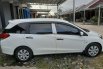 Jual mobil bekas murah Honda Mobilio S 2014 di Kalimantan Selatan 5