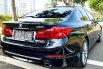 Dijual cepat mobil BMW 5 Series 520i LUXURY G30 2018 di Tangerang 4