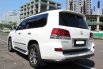 Dijual Cepat Mobil Lexus LX 570 2012 Putih di DKI Jakarta 5