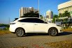 Dijual Cepat Toyota Harrier 2.0 at 2WD 2015 di Jawa Timur 2