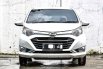Jual Mobil Daihatsu Sigra R 2016 di Depok 2