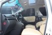 Dijual Mobil Toyota Vellfire Z Audio Less 2011 Putih, DKI Jakarta 2