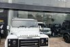 Banten, Land Rover Defender 1990 kondisi terawat 4