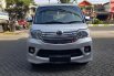 Dijual Mobil Daihatsu Luxio X 2015 Manual di Jawa Timur 4