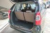 Jual Mobil Bekas Daihatsu Xenia R Manual 2016 di Jawa Timur 3