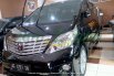 Dijual Mobil Toyota Alphard Premium Sound 2.4L A/T 2008 di Jawa Timur 9