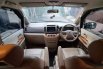 Mobil Nissan Serena 2006 Highway Star dijual, Jawa Barat 12