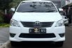 Dijual Mobil Toyota Kijang Innova E 2013 Bekas di DKI Jakarta 2