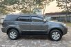 Dijual Mobil Toyota Fortuner G Diesel 2010 di Bekasi 3