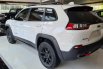 Jeep Cherokee Trailhawk  4